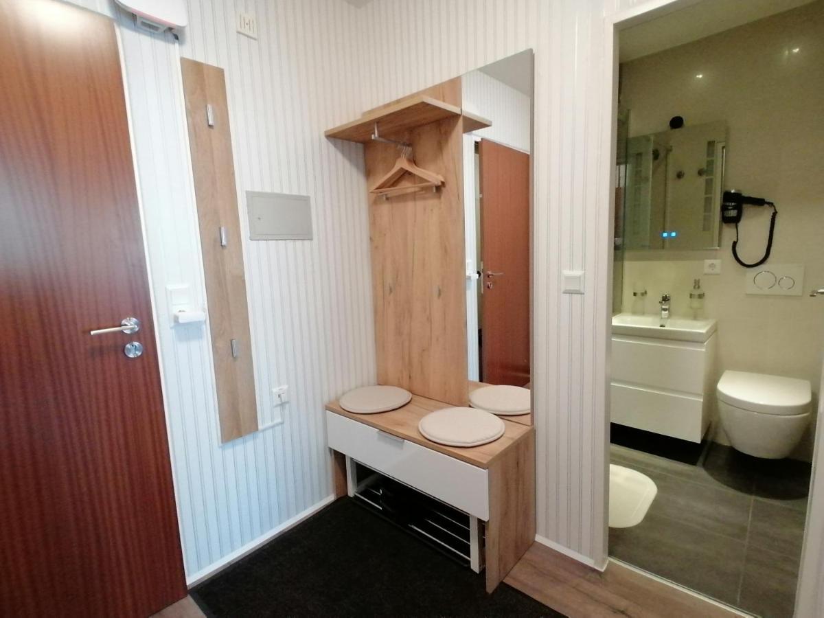 Ferienwohnung Am Schluchsee Mit Balkon & Pool エクステリア 写真