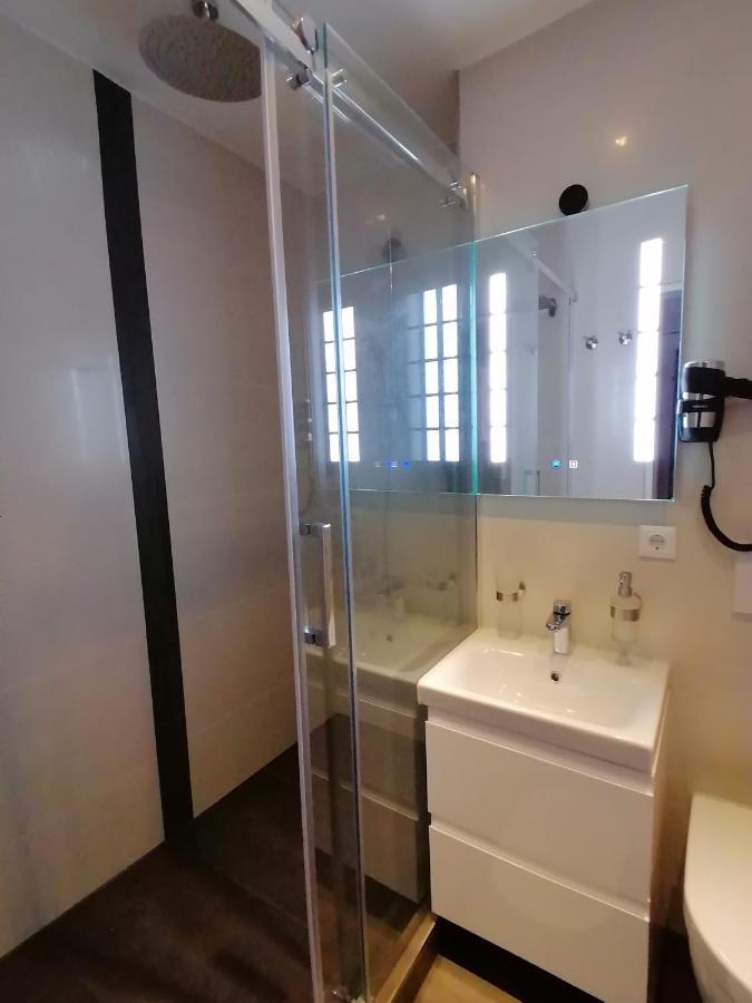 Ferienwohnung Am Schluchsee Mit Balkon & Pool エクステリア 写真